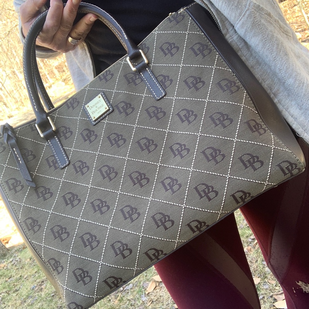 Authentic DOONEY & BOURKE Leather canvas ZIP SAtchel/Crosby - Picture 4 of 16